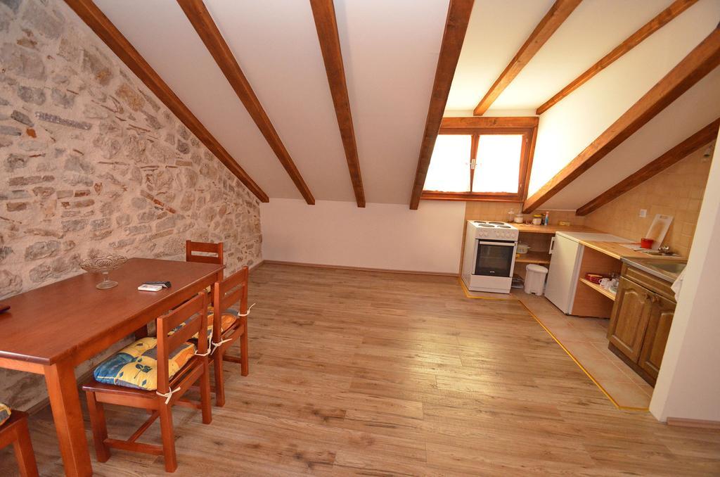 Apartments Historic Stone House Kotor Pokoj fotografie