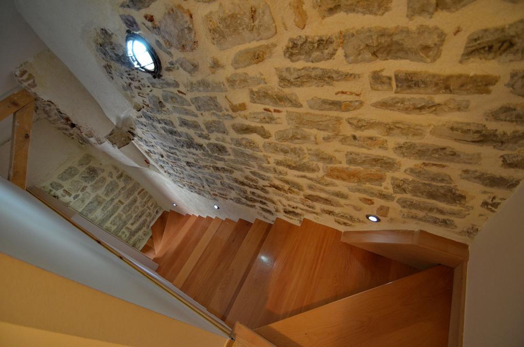 Apartments Historic Stone House Kotor Pokoj fotografie