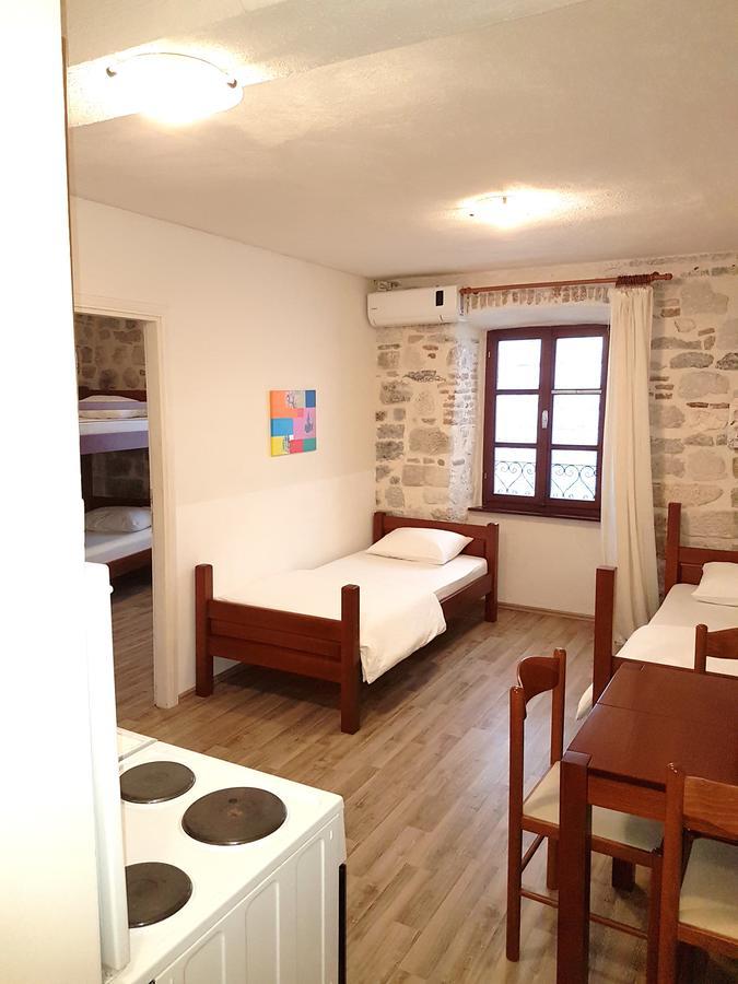 Apartments Historic Stone House Kotor Exteriér fotografie