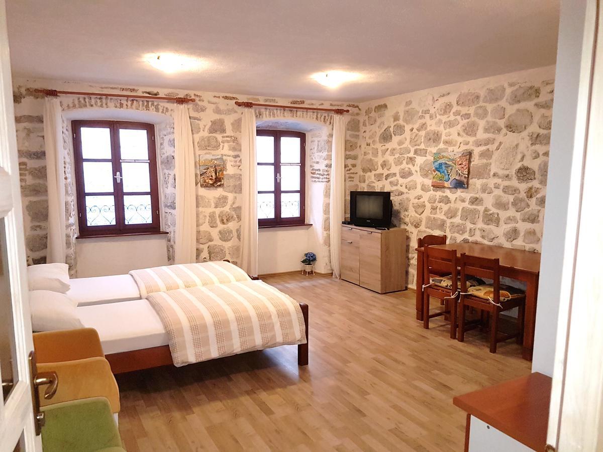 Apartments Historic Stone House Kotor Exteriér fotografie